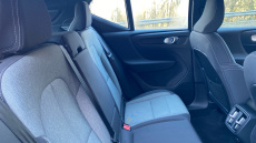 Volvo XC40 2.0 B3P Core 5dr Auto Petrol Estate